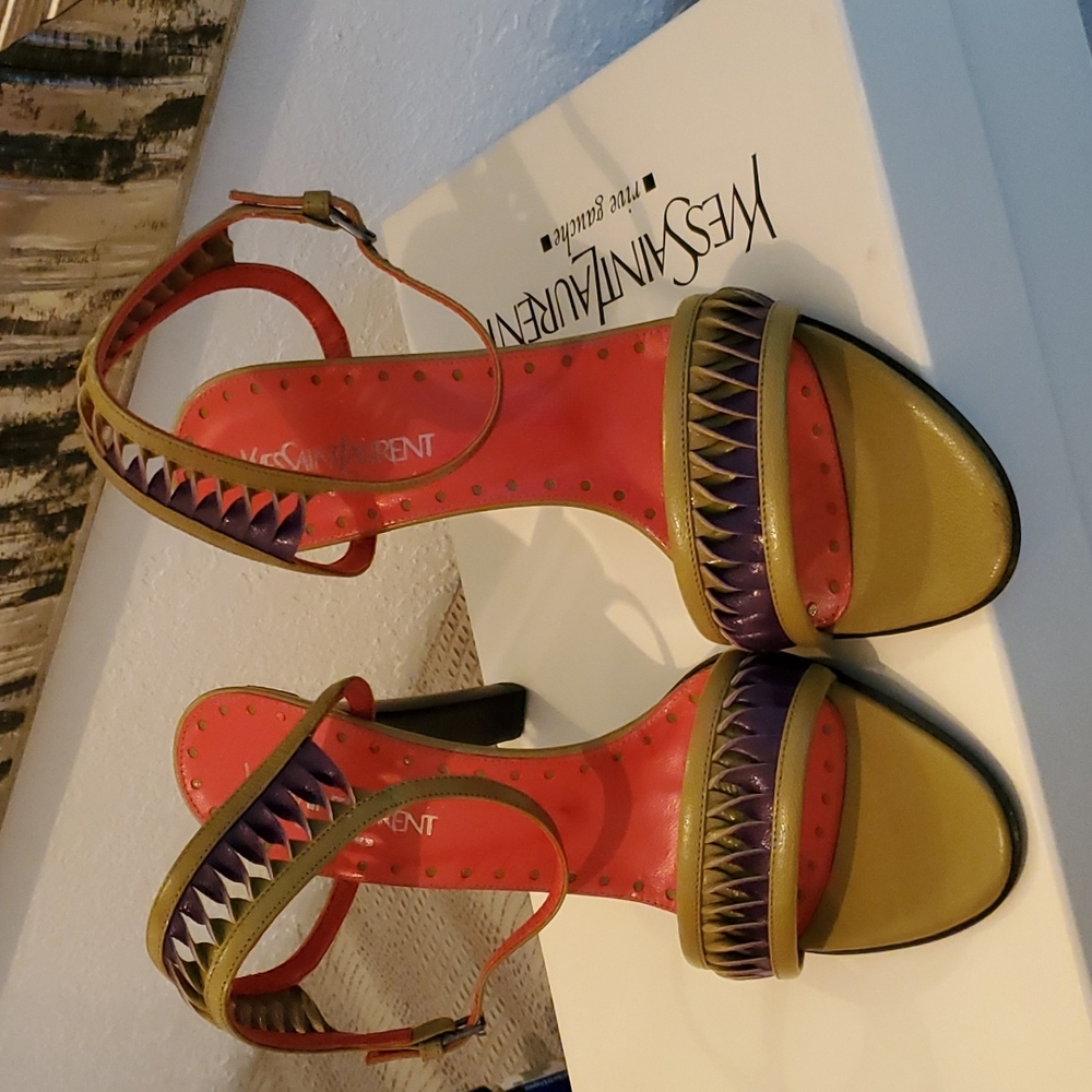 Yves Saint Laurent